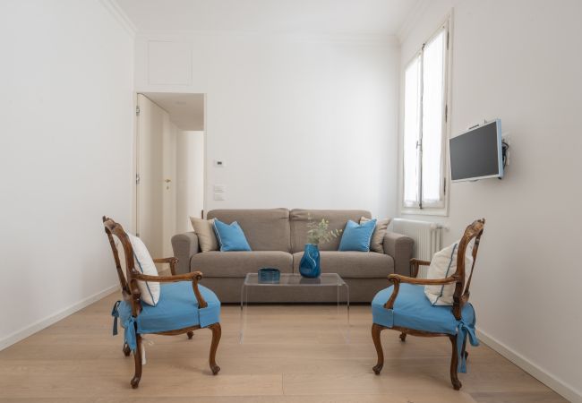 Apartment in Venezia - Venetian Palace Blue Apartment R&R Apartment in Venezia - Venetian Palace Blue Apartment R&R