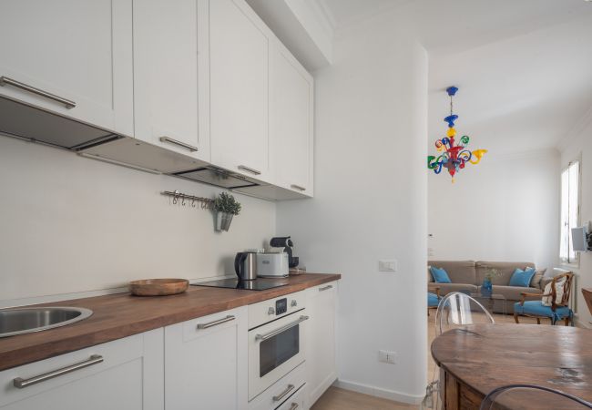 Apartment in Venezia - Venetian Palace Blue Apartment R&R Apartment in Venezia - Venetian Palace Blue Apartment R&R