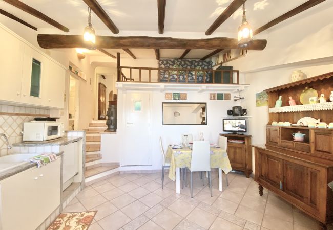 Apartment in Sperlonga - Tiny apartment with sea view Apartment in Sperlonga - Tiny apartment with sea view