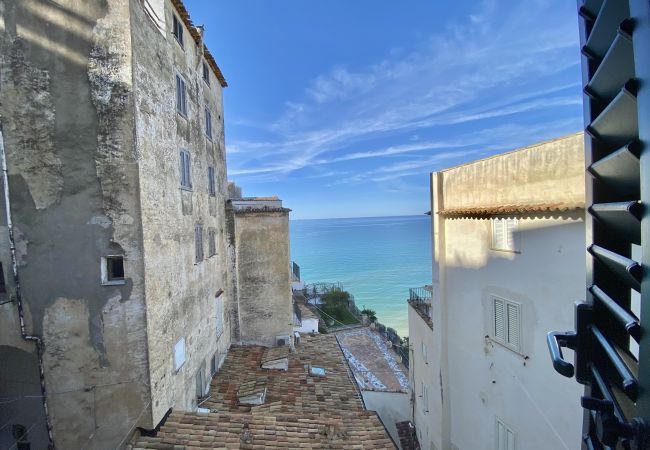 Apartment in Sperlonga - Tiny apartment with sea view Apartment in Sperlonga - Tiny apartment with sea view