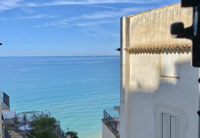 Apartment in Sperlonga - Tiny apartment with sea view Apartment in Sperlonga - Tiny apartment with sea view