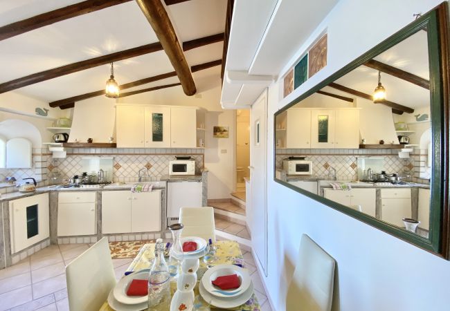 Apartment in Sperlonga - Tiny apartment with sea view Apartment in Sperlonga - Tiny apartment with sea view