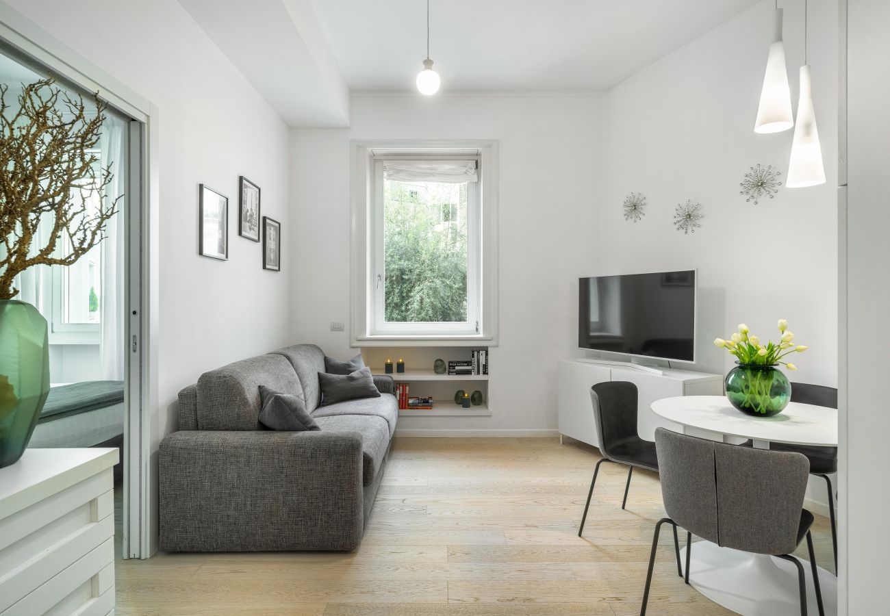 Apartment in Milan - Brera Garden View Apartment R&R