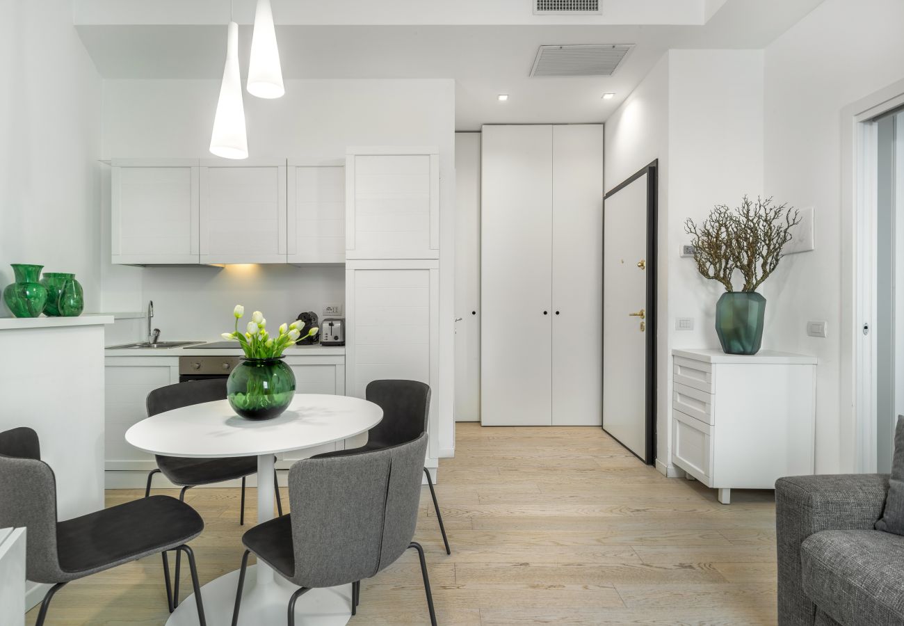 Apartment in Milan - Brera Garden View Apartment R&R