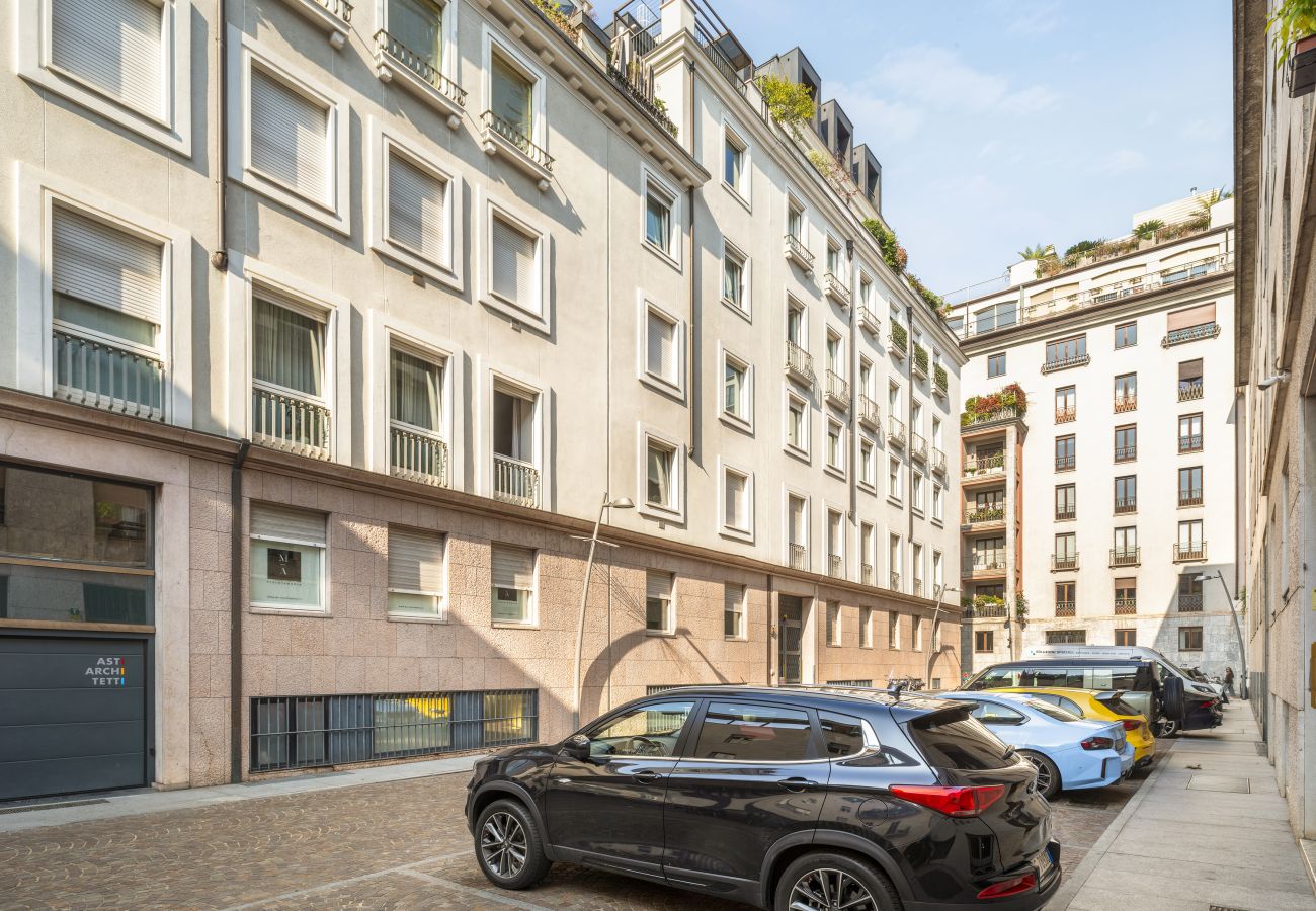 Apartment in Milan - Brera Design Apartment R&R