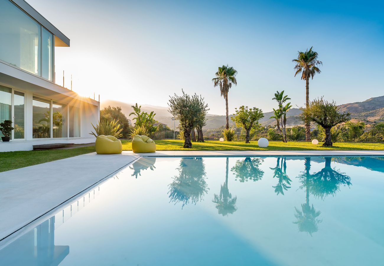 Villa in Calatabiano - Luxury pool villa near Taormina, Sicily