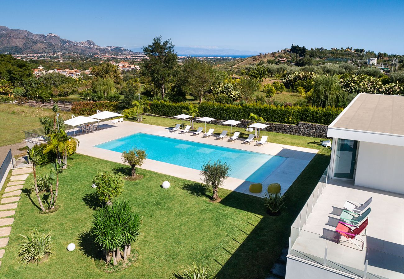 Villa in Calatabiano - Luxury pool villa near Taormina, Sicily