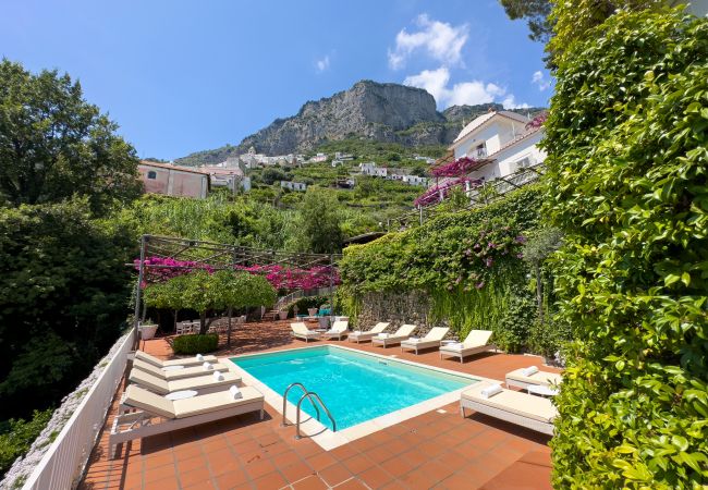 Villa in Amalfi - Villa Bijoux - Luxury Villa Sea View  Villa in Amalfi - Villa Bijoux - Luxury Villa Sea View