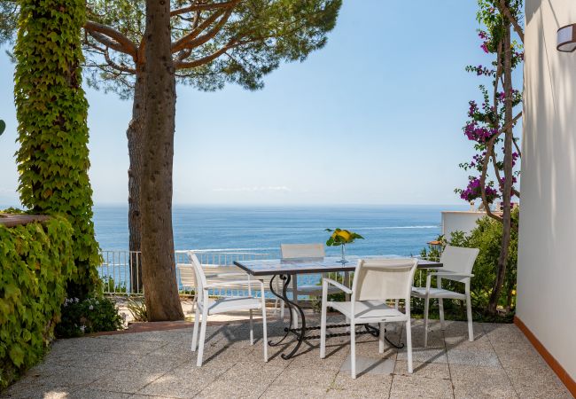 Villa in Amalfi - Villa Bijoux - Luxury Villa Sea View  Villa in Amalfi - Villa Bijoux - Luxury Villa Sea View