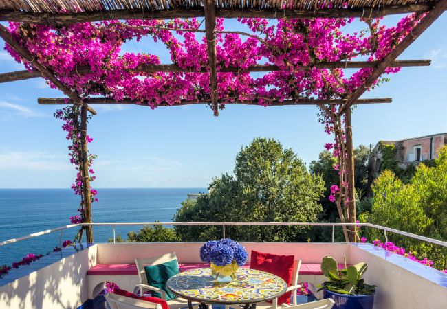 Villa in Amalfi - Villa Bijoux - Luxury Villa Sea View  Villa in Amalfi - Villa Bijoux - Luxury Villa Sea View