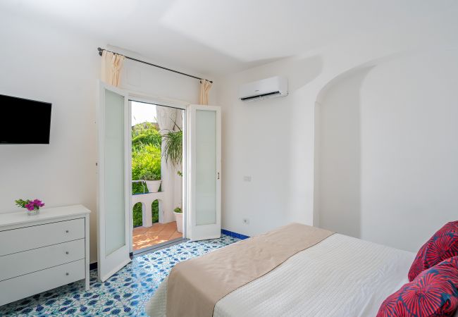 Villa in Amalfi - Villa Bijoux - Luxury Villa Sea View  Villa in Amalfi - Villa Bijoux - Luxury Villa Sea View