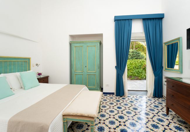 Villa in Amalfi - Villa Bijoux - Luxury Villa Sea View  Villa in Amalfi - Villa Bijoux - Luxury Villa Sea View