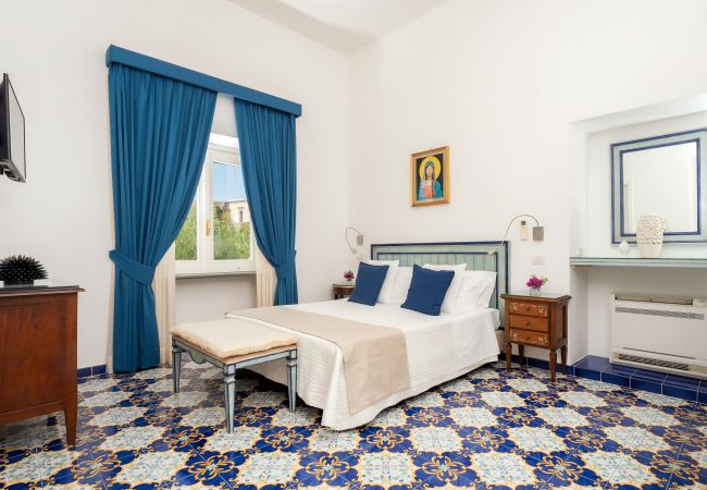 Villa in Amalfi - Villa Bijoux - Luxury Villa Sea View  Villa in Amalfi - Villa Bijoux - Luxury Villa Sea View