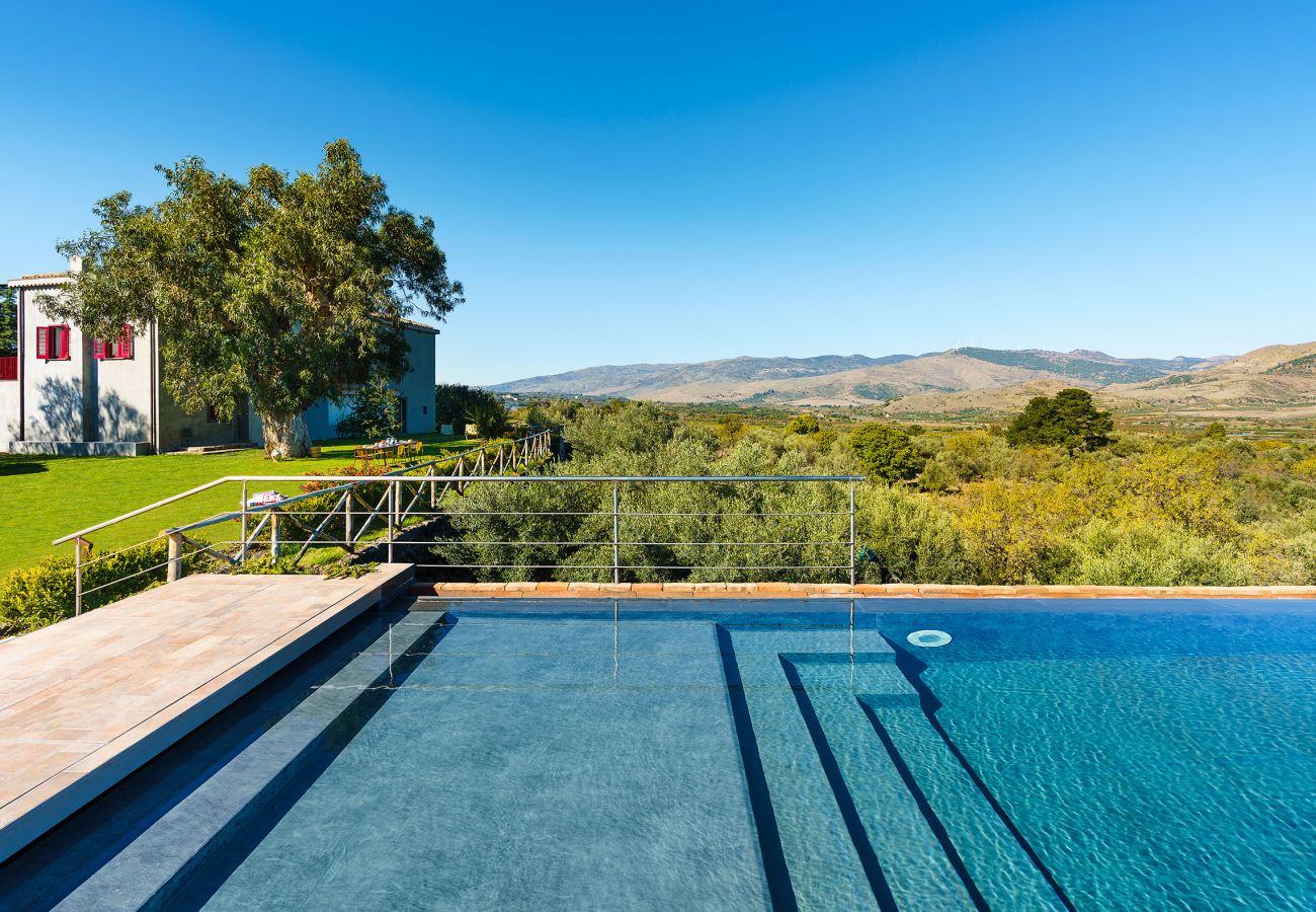 Villa in Castiglione di Sicilia - Exclusive pool villa near Castiglione di Sicilia, Etna