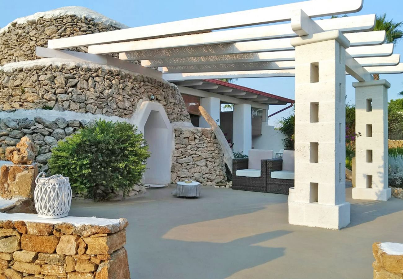 Villa in Torricella - Sea villa with private pool located in Torre Ovo, Apulia