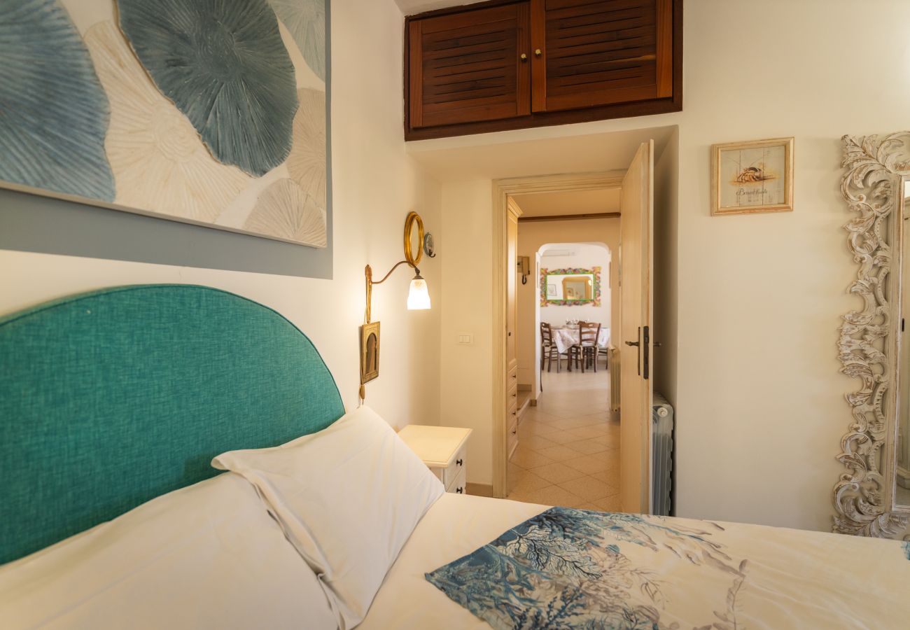 Apartment in Sperlonga - Casa with terrace overlooking the sea and parking space