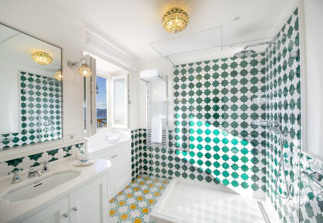 Villa in Praiano - Luxury Villa Malika - Breathtaking view of Capri and Positano Villa in Praiano - Luxury Villa Malika - Breathtaking view of Capri and Positano