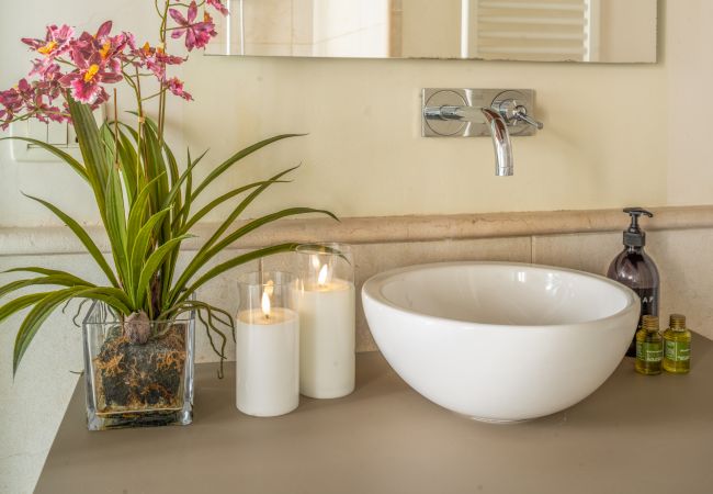 Apartment in Venezia -  Lion Palace Canal View R&R Apartment in Venezia -  Lion Palace Canal View R&R