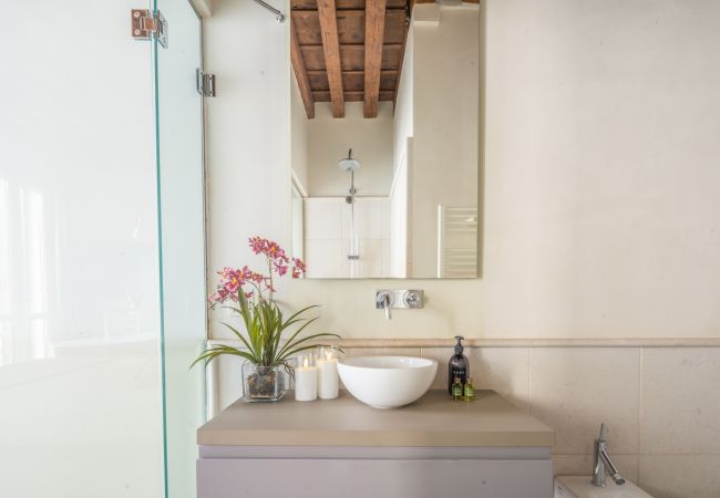 Apartment in Venezia -  Lion Palace Canal View R&R Apartment in Venezia -  Lion Palace Canal View R&R