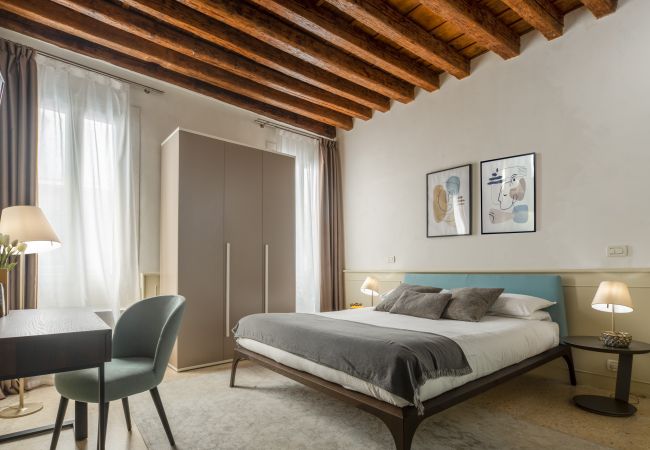 Apartment in Venezia - Lion Palace Superior R&R Apartment in Venezia - Lion Palace Superior R&R