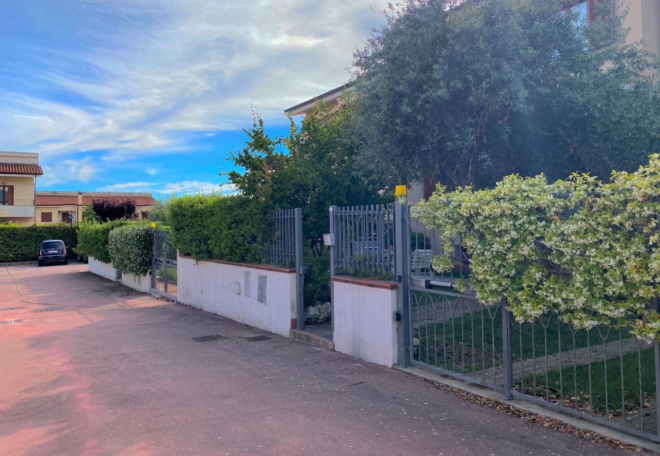 Villa in Sperlonga - Comfortable villa 200 meters from the sea