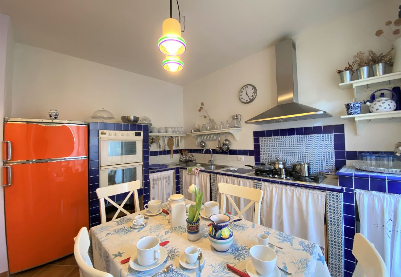 Villa in Sperlonga - Comfortable villa 200 meters from the sea