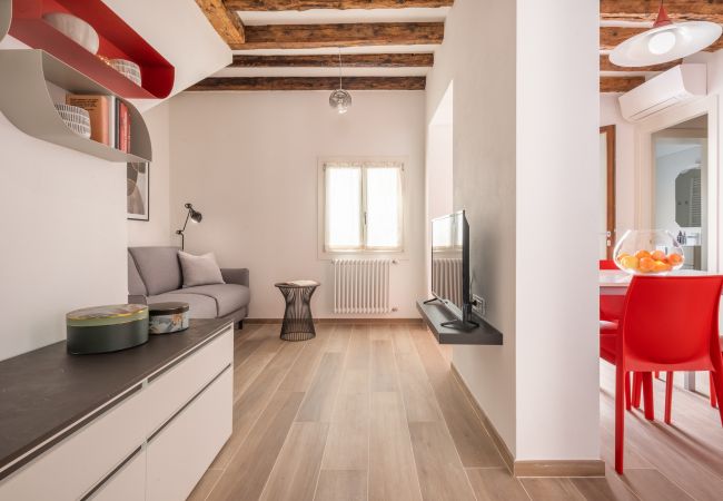 Apartment in Venezia - San Giacomo Dall'Orio Garden Apartment R&R Apartment in Venezia - San Giacomo Dall'Orio Garden Apartment R&R