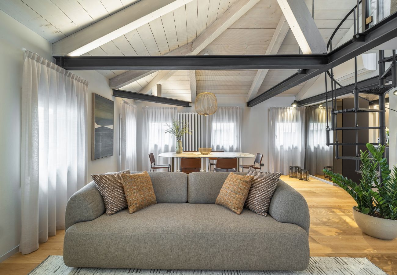 Apartment in Venice - San Marco Terrace View Apartment R&R