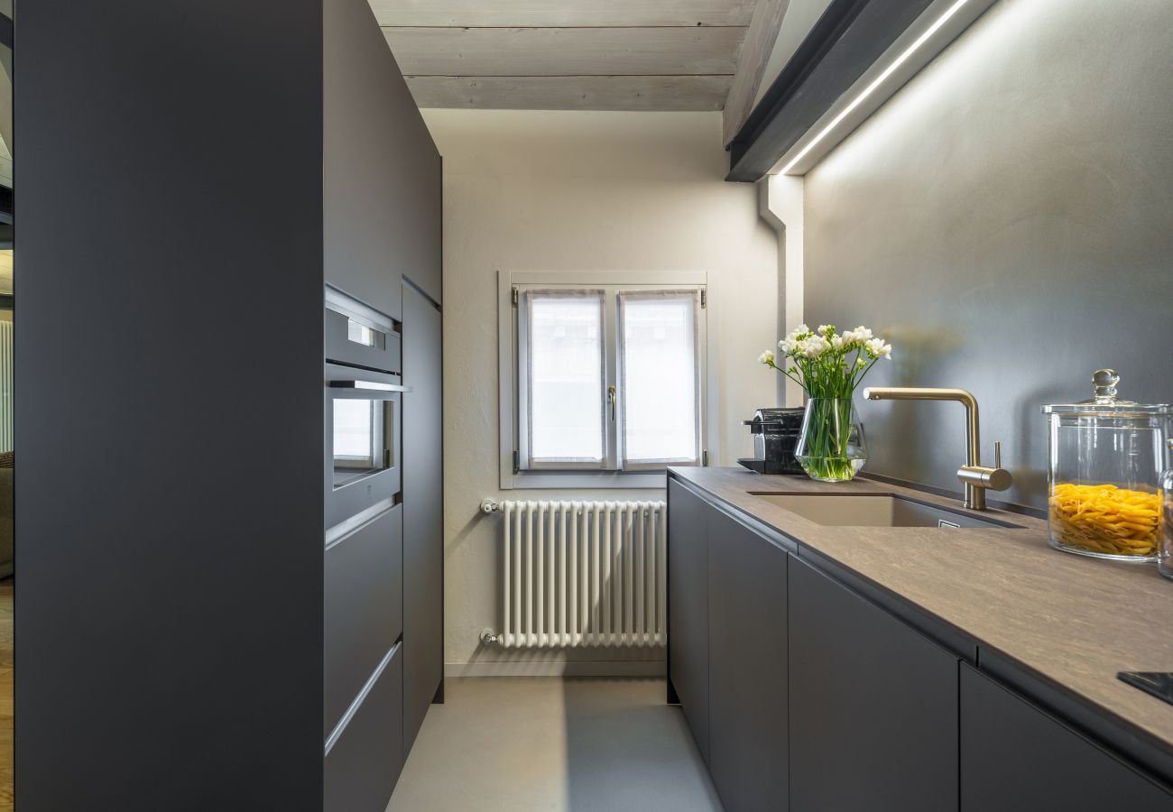 Apartment in Venice - San Marco Terrace View Apartment R&R