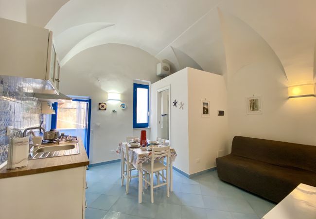 Apartment in Sperlonga - Grazioso appartamento nel cuore di Sperlonga Apartment in Sperlonga - Grazioso appartamento nel cuore di Sperlonga