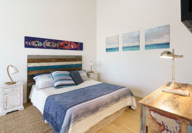 House in Siracusa - Sea front villa ,direct access to the rocky beach, Siracusa, Sicily House in Siracusa - Sea front villa ,direct access to the rocky beach, Siracusa, Sicily