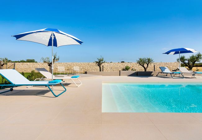 Villa in Noto - Pool villa, 400 metres from the sea near Marzamemi, Sicily