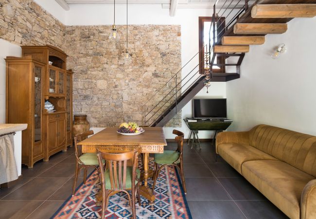 House in Buseto Palizzolo - Charming house with shared pool - Don Carlo House in Buseto Palizzolo - Charming house with shared pool - Don Carlo