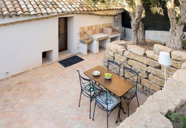 House in Buseto Palizzolo - Charming house with shared pool - Don Carlo House in Buseto Palizzolo - Charming house with shared pool - Don Carlo