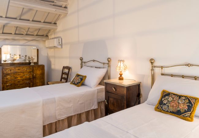 House in Buseto Palizzolo - Charming house with shared pool - Don Carlo House in Buseto Palizzolo - Charming house with shared pool - Don Carlo