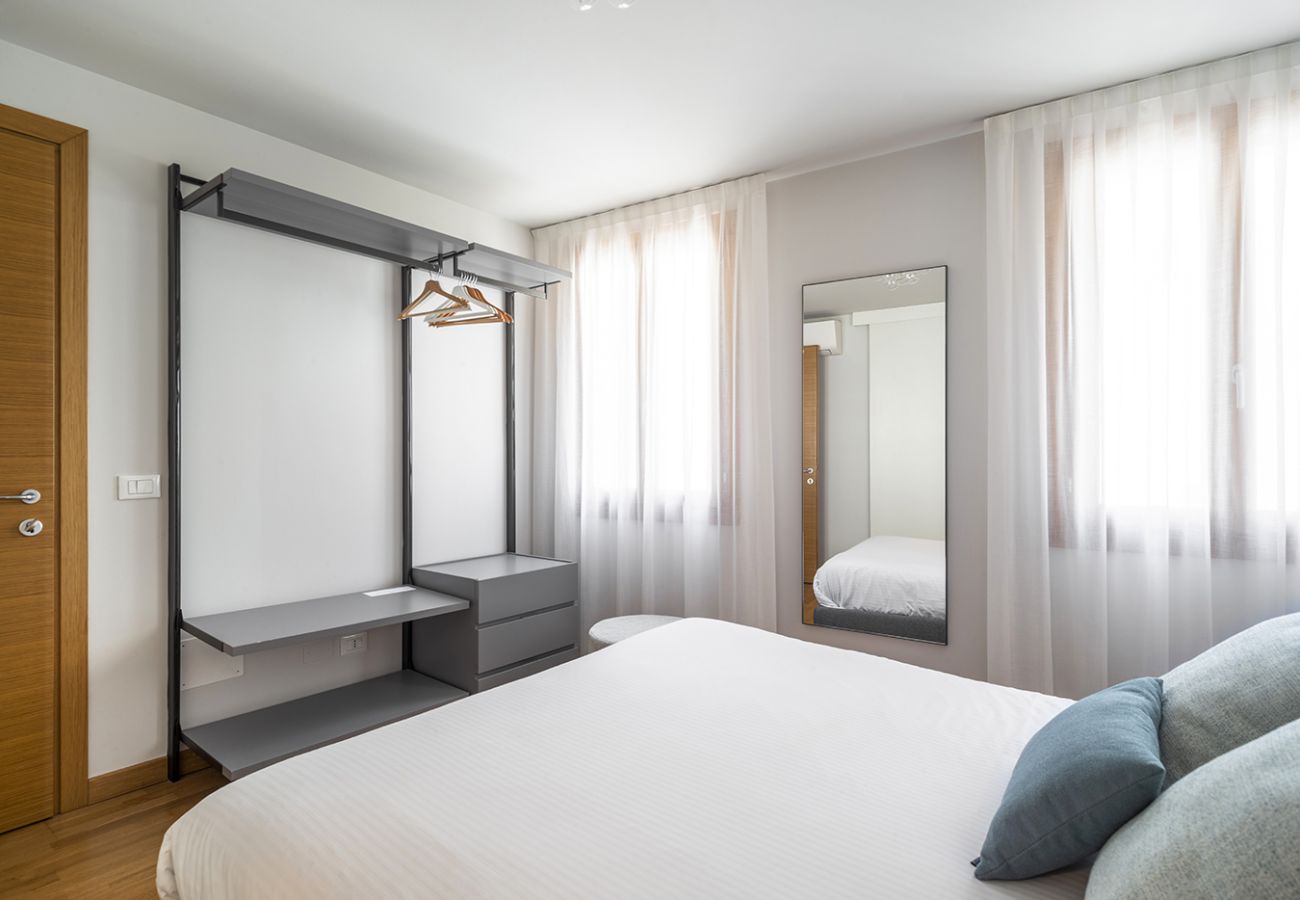 Apartment in Venice - Biennale Superior Apartment R&R