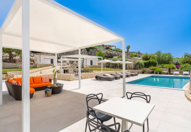 Villa in Siracusa - Luxury sea front villa with pool, Plemmirio, Syracuse Villa in Siracusa - Luxury sea front villa with pool, Plemmirio, Syracuse