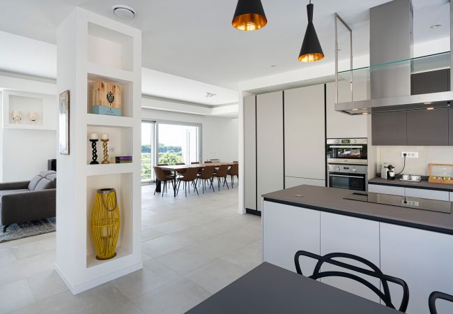 Villa in Siracusa - Luxury sea front villa with pool, Plemmirio, Syracuse Villa in Siracusa - Luxury sea front villa with pool, Plemmirio, Syracuse