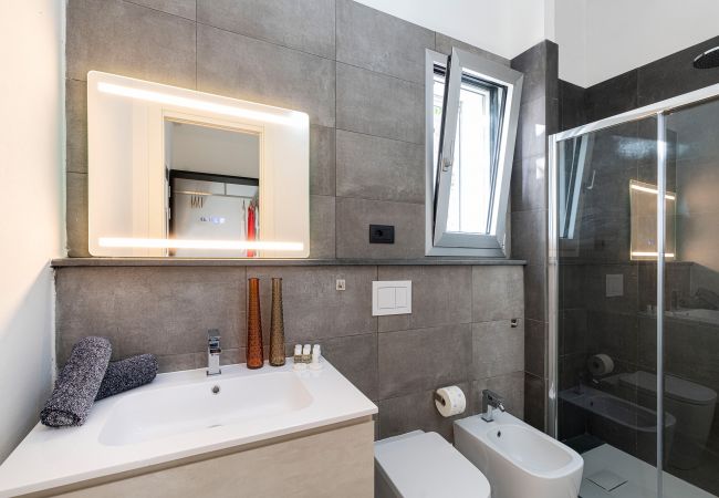 Villa in Siracusa - Luxury sea front villa with pool, Plemmirio, Syracuse Villa in Siracusa - Luxury sea front villa with pool, Plemmirio, Syracuse