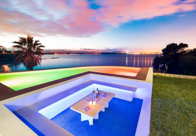Villa/Dettached house in Siracusa - Luxury pool villa with direct access to the sea, Plemmirio, Syracuse