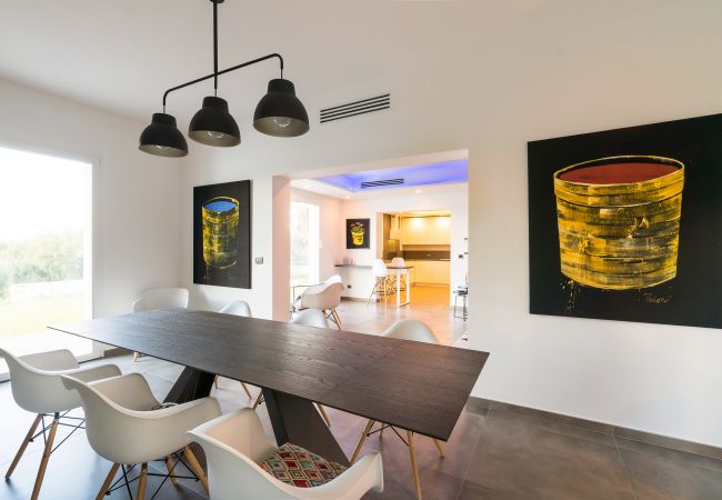 Villa in Siracusa - Luxury  villa with pool, Jacuzzi and direct access to the sea, Di Casa In SIcilia Villa in Siracusa - Luxury  villa with pool, Jacuzzi and direct access to the sea, Di Casa In SIcilia