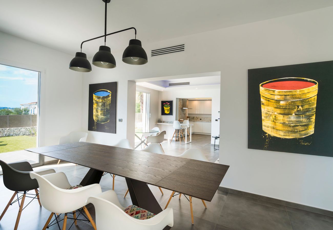 Villa in Syracuse - Luxury  villa with pool, Jacuzzi and direct access to the sea, Di Casa In Sicilia