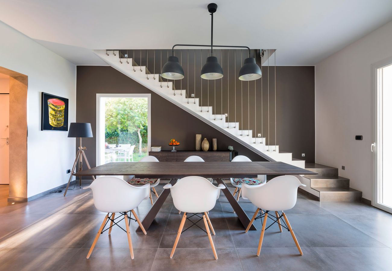 Villa in Syracuse - Luxury  villa with pool, Jacuzzi and direct access to the sea, Di Casa In Sicilia