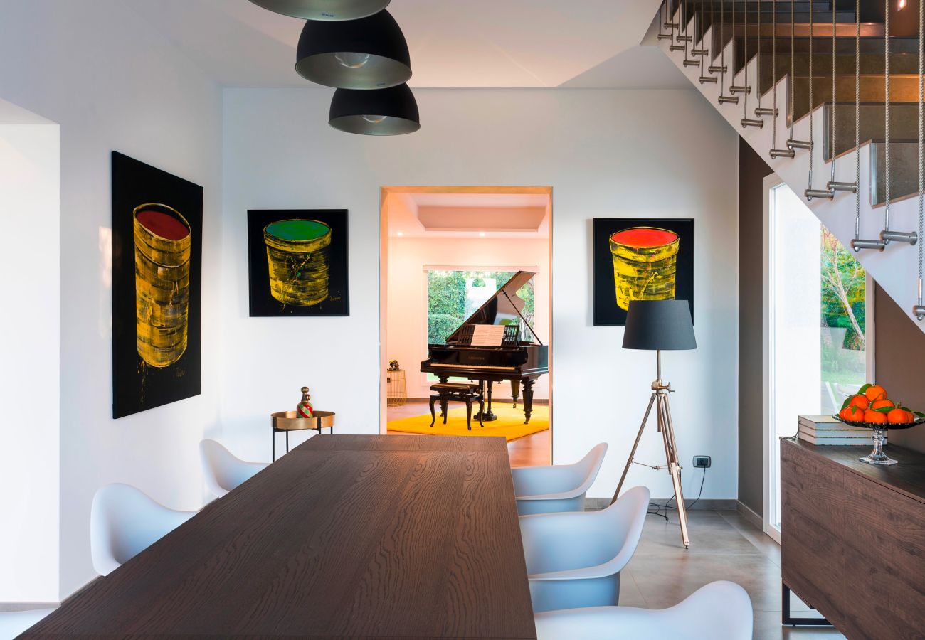 Villa in Syracuse - Luxury  villa with pool, Jacuzzi and direct access to the sea, Di Casa In Sicilia