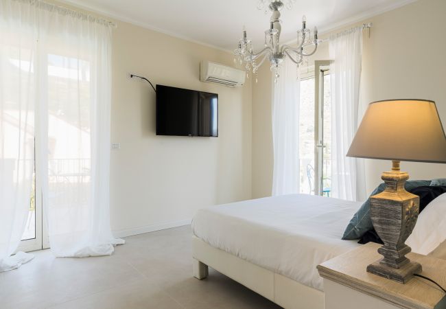 Villa in Castelmola - Pool villa in Castelmola, Taormina, Sicily Villa in Castelmola - Pool villa in Castelmola, Taormina, Sicily