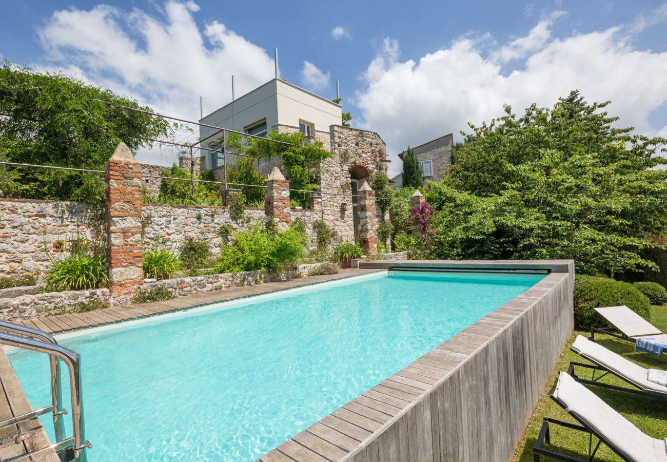 Villa in Camaiore - Villa with heated pool and amazing view, Camaiore
