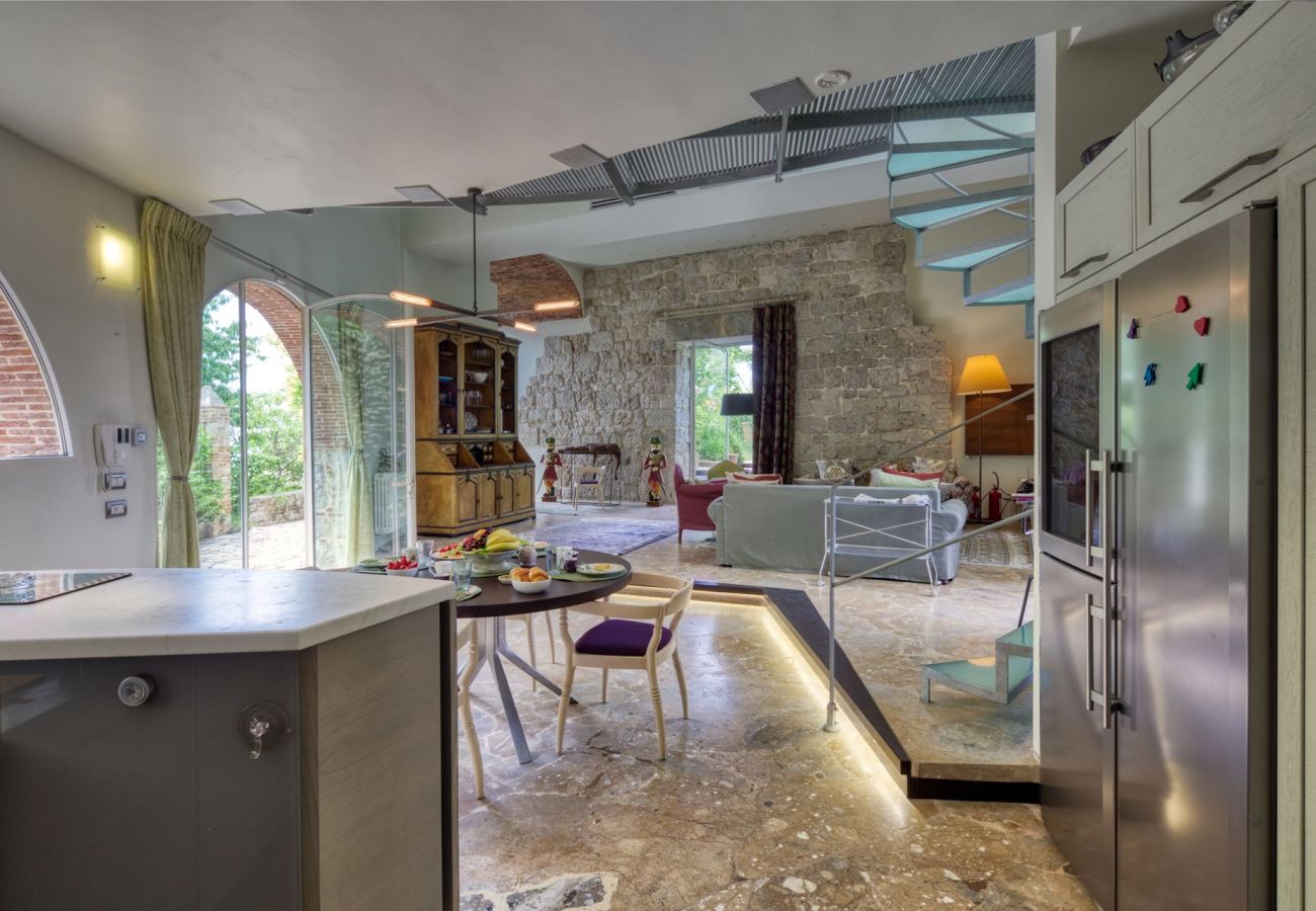 Villa in Camaiore - Villa with heated pool and amazing view, Camaiore