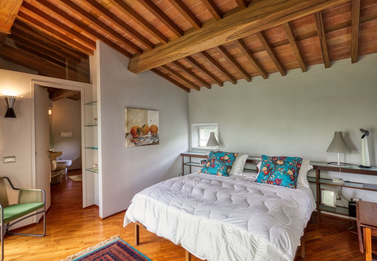 Villa in Camaiore - Villa with heated pool and amazing view, Camaiore