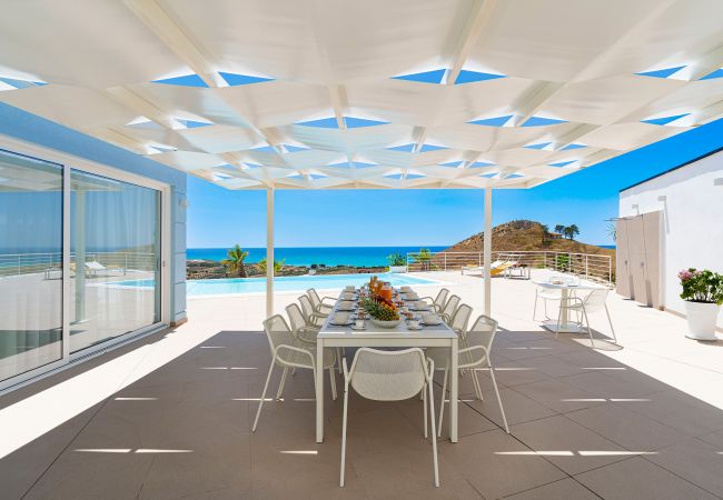 Villa in Montallegro - Luxury villa with pool, sea view, Bovo Marina, Sicily Villa in Montallegro - Luxury villa with pool, sea view, Bovo Marina, Sicily