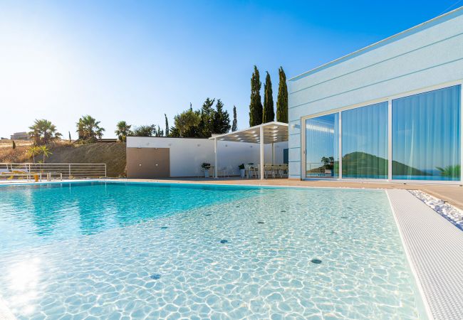 Villa in Montallegro - Luxury villa with pool, sea view, Bovo Marina, Sicily Villa in Montallegro - Luxury villa with pool, sea view, Bovo Marina, Sicily